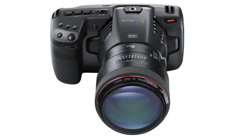 Blackmagic Pocket Cinema Camera 6K с байонетом Canon EF 