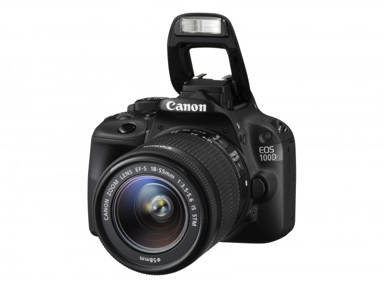 Canon EOS-100D c объективом EF-S 18–55 мм f/3,5–5,6 IS STM
