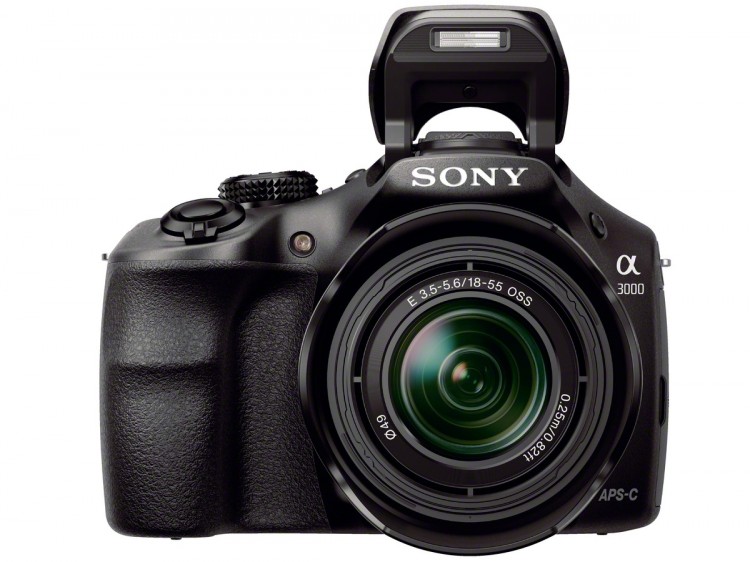 Sony анонсировала псевдозеркальную камеру a3000