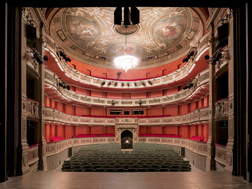 Gilles Alonso. Théâtre Dullin (Шамбери)