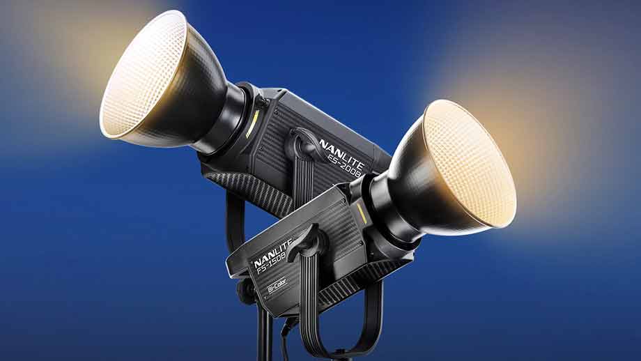 NANLITE FS-150B и FS-200B – биколорный видеосвет с байонетом Bowens