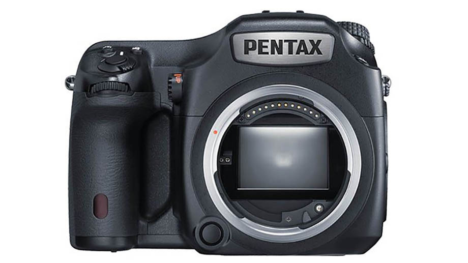 Камера среднего формата Pentax 645Z снята с производства?